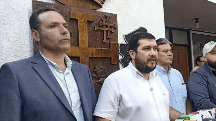 Comité Pro Santa Cruz convoca a reunión de directorio ampliado con YPFB para evaluar el abastecimiento de combustible