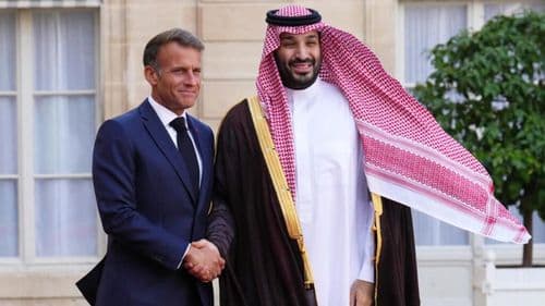 Arabia Saudita apuesta fuerte por París: invertirá €6.000 millones en tres parques temáticos