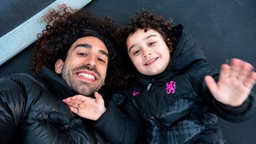 Marc Cucurella conmueve al revelar por qué nunca se corta el cabello: “Ojalá no tuviera ni un céntimo, con tal de que mi hijo estuviera sano”