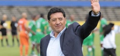 Sixto Vizuete deja de ser entrenador de The Strongest tras tres meses y medio al mando