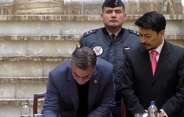 Fotografía de Ley de Prediarios: Gobierno central asumirá gastos penitenciarios y bono de vacunación