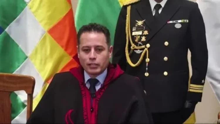 Edmand Lara desafió a sus críticos: “Díganme el día y la hora” para rendir cuentas