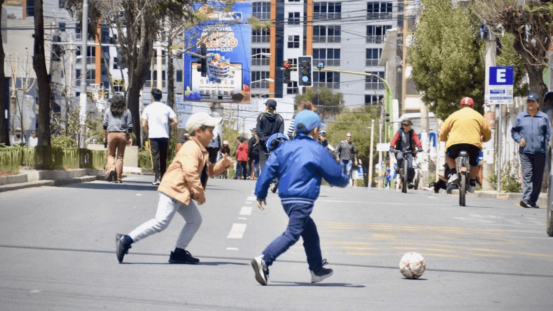 La Paz se prepara para tomar las calles en el Día del Peatón