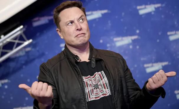 Elon Musk tuiteó el viernes por la mañana que el acuerdo para Twitter se congelaría.