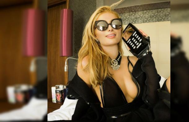 El descuido hot de Paris Hilton que dejó ver más de la cuenta